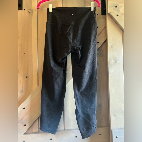 NWOT Old Navy Active Go Dry Balance Legging - Picture 7 of 7
